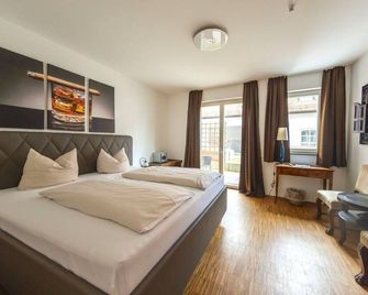 Hotel Freischütz - Landshut - Schlafzimmer