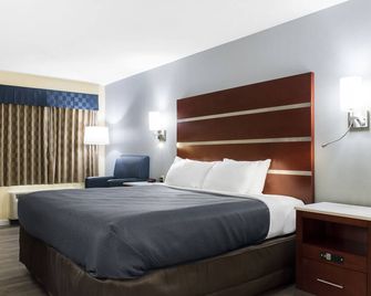 إيسكيب إن هيرشي - هيرشي - غرفة نوم