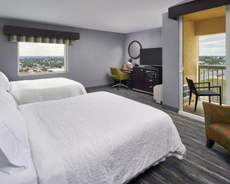 Hampton Inn Daytona Beach/Beachfront - Daytona Beach - Habitación