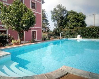 Hotel Casa Vitorio - Cudillero - Pool