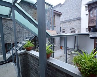 Lao men dong International Youth Hostel - Nanjing - Balkon