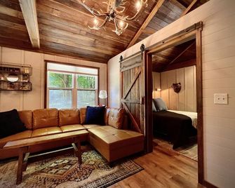 Gorgeous, Vintage, Crystal Mt Tiny Home - Thompsonville - Sala de estar