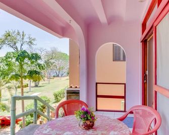 Flamingo Marina Resort - Playa Flamingo - Balcón