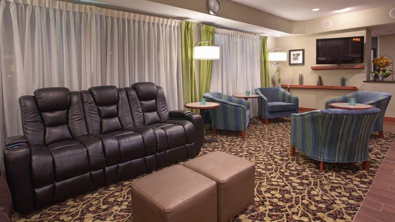 Baymont by Wyndham Thornton