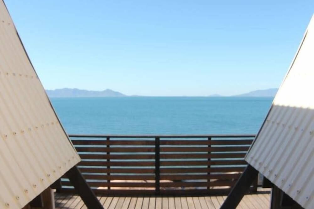 Base Magnetic Island Hostel - Magnetic Island - Balkon