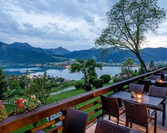 Apartment Berghaus - The Westerhof - Hotel in Tegernsee - Tegernsee - Restaurant