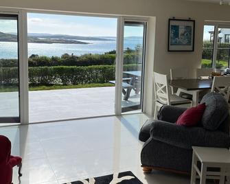 Stunning cottage, overlooking Harbour - Schull - Living room