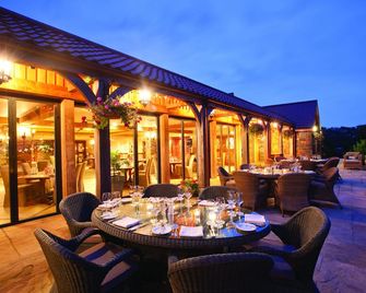 The Farmhouse Hotel and Restaurant - Forest - Restaurante