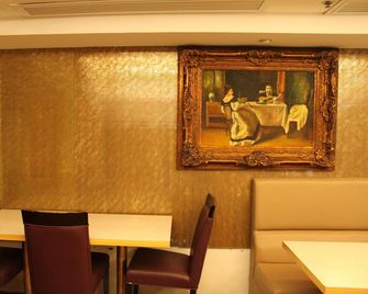 Oriental Lander Hotel - Hong Kong - Restaurant