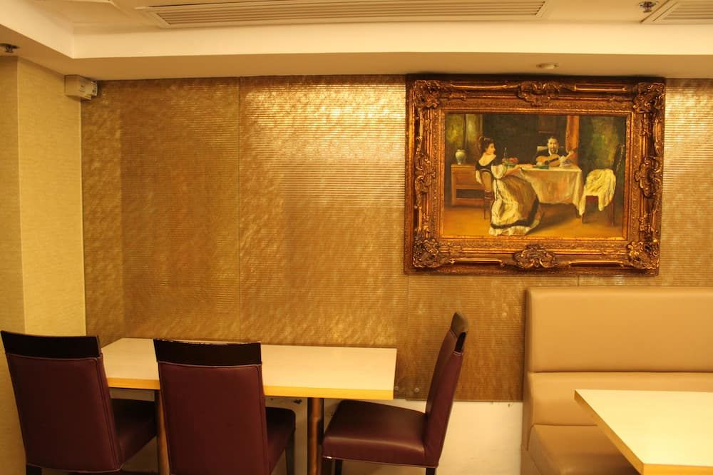 هوتل أورينتال هوتل