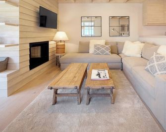 Val de Ruda Luxe 51 by FeelFree Rentals - Naut Aran - Living room