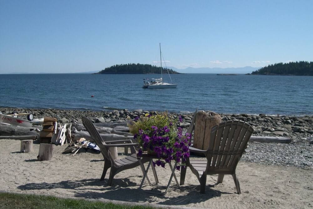 Sechelt Oceanfront Suites - Sechelt - Pláž