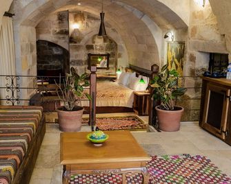 Sultan Cave Suites - גורמה - חדר שינה