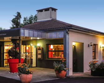 ibis Lyon Est Beynost A42 - Beynost - Edificio
