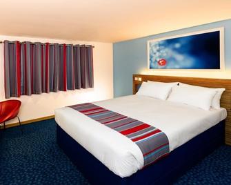 Travelodge Widnes - Widnes - Спальня