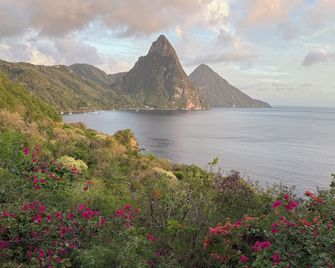Caille Blanc Villa & Hotel - Adults Only - Soufrière - Balkon