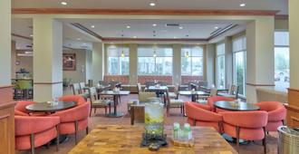 Hilton Garden Inn Laramie - Laramie - Area lounge
