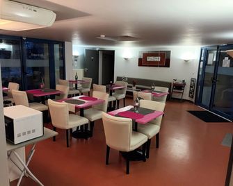 克洛斯艾伯特飯店 - Loudun - 餐廳