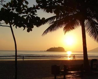 Brasil Express - Balneário Camboriú - Praia