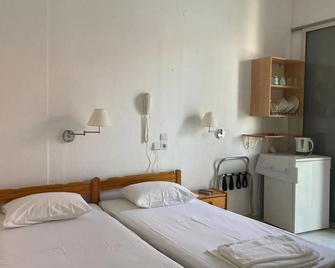 Hotel Galini - Poros - Habitación