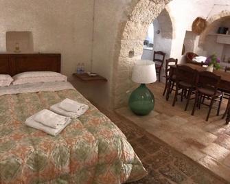 Borgo trulli 1789 - Ostuni - Habitación