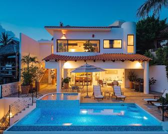 1035 - Vista Hermosa - Santa María Huatulco - Alberca