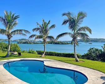 Romantic - Pool & Ocean View, WiFi, Kayaks, parking - Hamilton - Pool