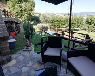 La Grotta Su Civita - Lubriano - Balcony