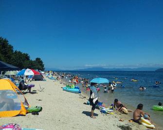 Holiday Afternoon - Ōtsu - Beach