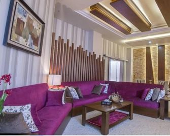 Mira Trio Hotel - Riyadh - Al Tahlia - Riyadh - Living room