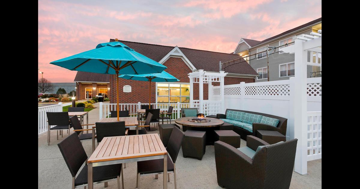 Residence Inn By Marriott Peoria 10, Patio Furniture Peoria Il