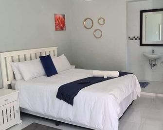 Leading Guest Farm - Margate - Schlafzimmer