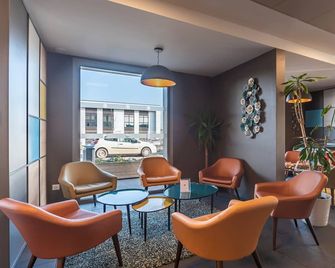 B&B HOTEL Chartres Océane - Шартр