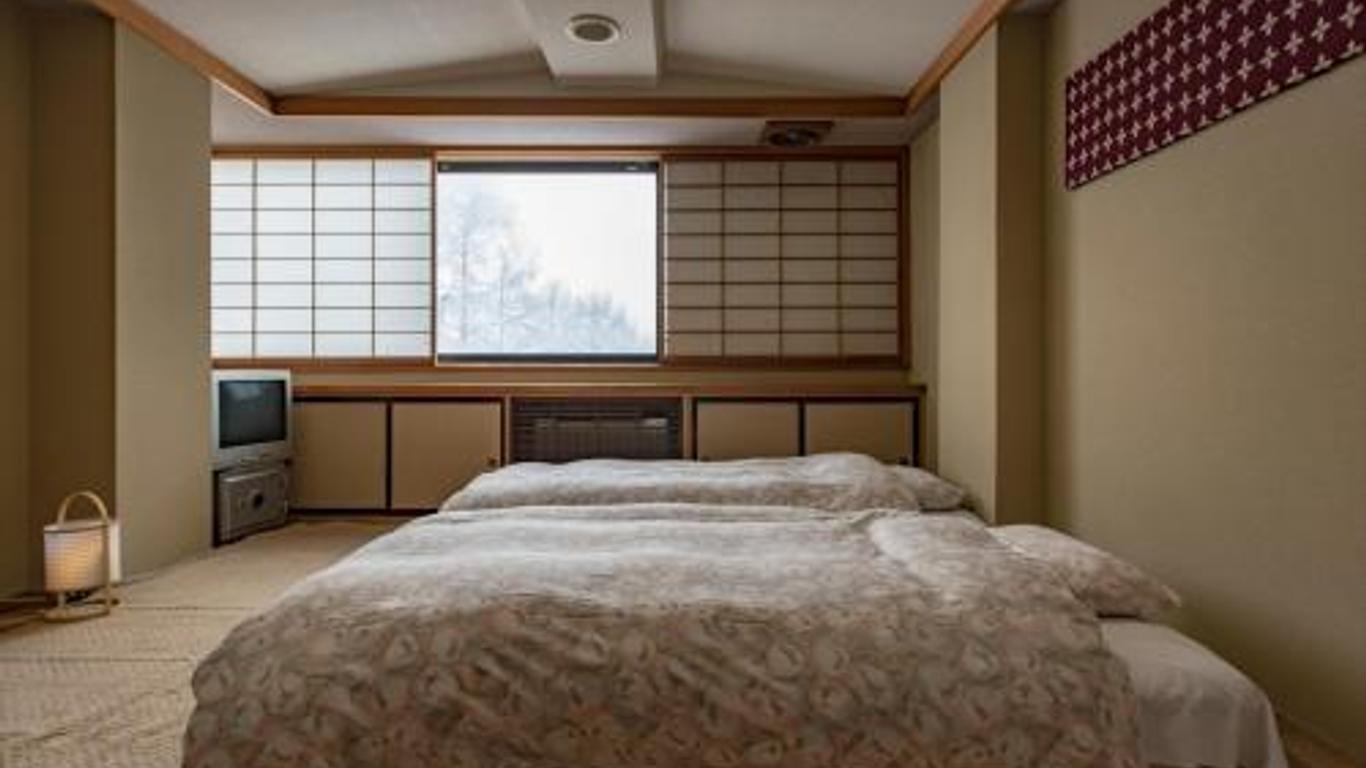 雪怪日出酒店