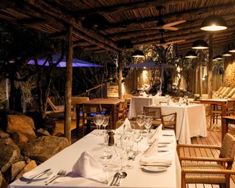 Tshukudu Bush Lodge - Pilanesberg - Restaurante