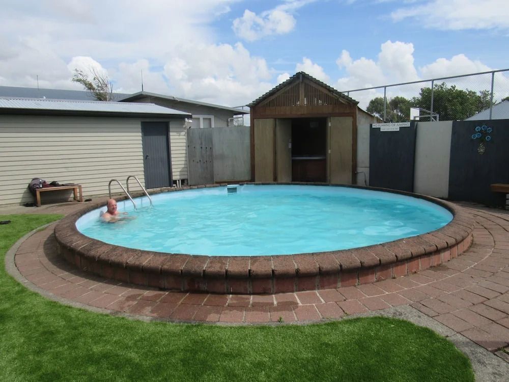Palmerston North Motel - פאלמרסטון נורת' - בריכה