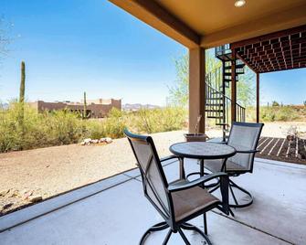 Spacious 3br Retreat - Mtn Views & Bbq - Apache Junction - Patio