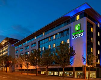 Holiday Inn Express Newcastle City Centre by IHG - Newcastle upon Tyne - Gebouw