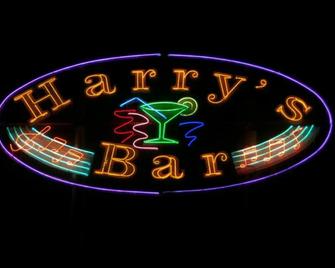 Harry's Bar & Apartments 1 - Acharavi - Bar