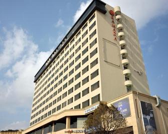 Ramada by Wyndham Songdo - Incheon - Gebouw