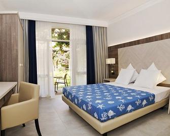 Tui Magic Life Calabria - Pizzo - Bedroom