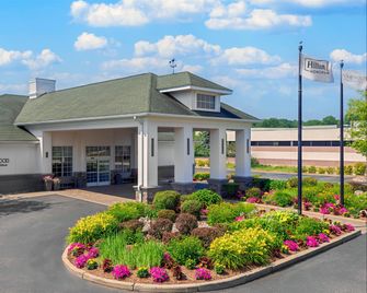 Homewood Suites by Hilton Holyoke-Springfield/North - Holyoke - Gebäude