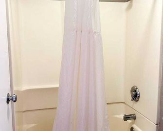 Motel 6 - Sparks, Nv - Airport - Sparks - Sparks - Baño