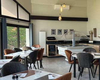 Cit'Hotel Les Eleis - Fontenay-le-Comte - Restaurante