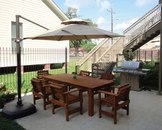 Choo Choo Lofts Luxury 3/2 Bedroom Condos - Lafayette - Patio