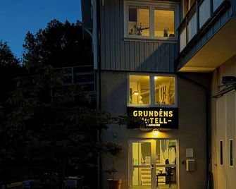 Grundéns Hotell - Grundsund - Edificio