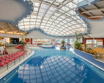 H2O Hotel-Therme-Resort - Bad Waltersdorf - Pool