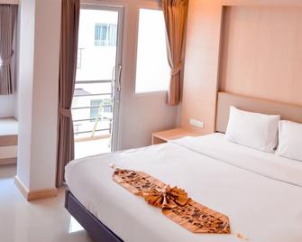 Andatel Grande Patong Phuket - Patong - Bedroom