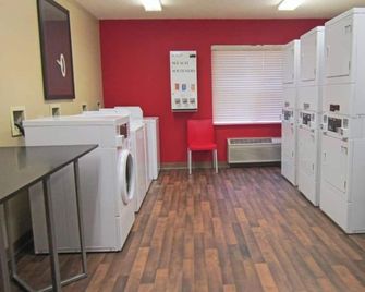 Motel 6 Suites Rochester Greece, Ny - Rochester