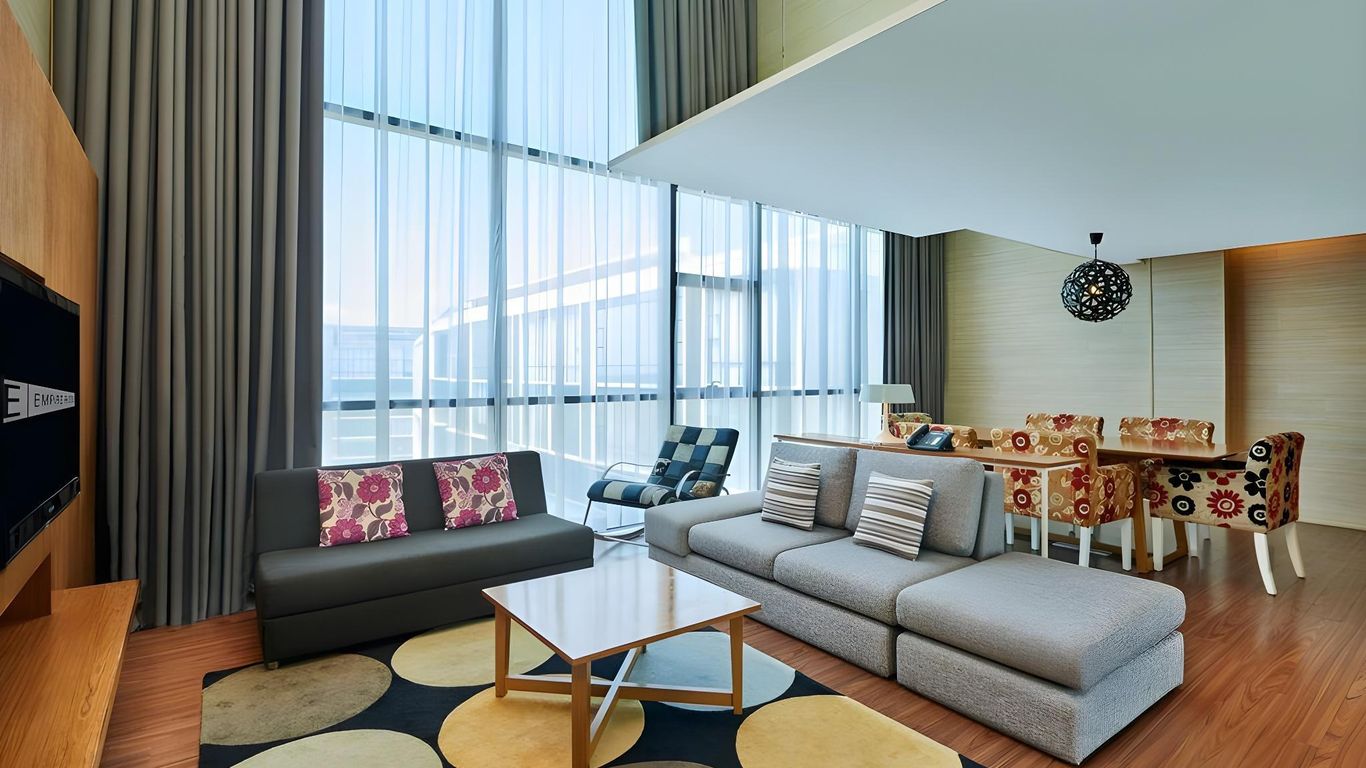 Empire Suites Subang by MyKey